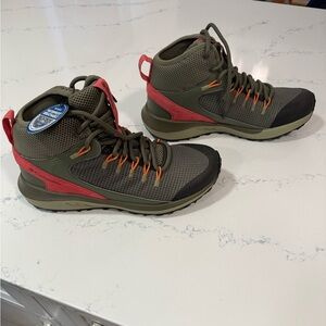Columbia Women’s Athletic Shoes - Olive and Red Never worn!!